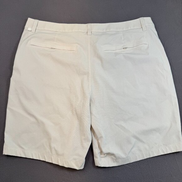 Lululemon ABC Classic-Fit Shorts Mens 38 Light Ivory 9" Woven Air - Picture 2 of 7